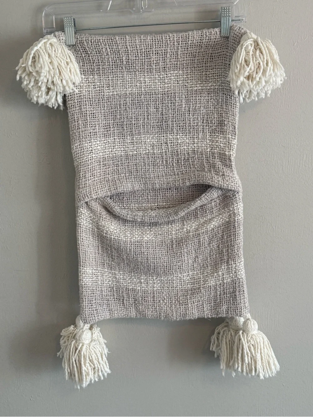 WEST ELM Set Of 2 Ivory Beige Stripe Lumbar Pillow Shams Textured Tassels 12X20